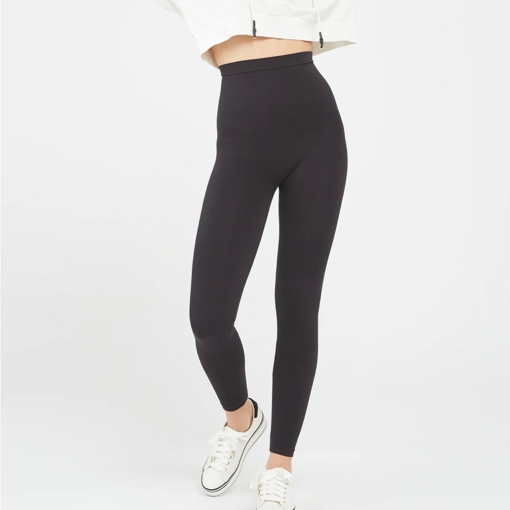 Spanx Look At Me Now High Waisted Leggings size M